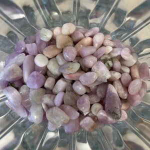 Natural Amethyst Tumbled Stones - 2.6lbs‎